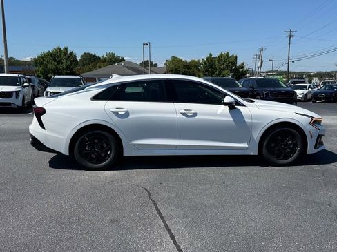 New 2026 Kia K5 LXS image 2