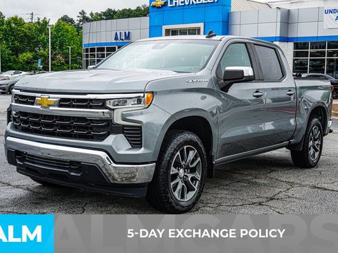Used 2023 Chevrolet Silverado 1500 LT AWD/4WD image 5