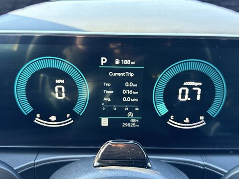 Used 2024 Hyundai Santa Fe SEL image 17