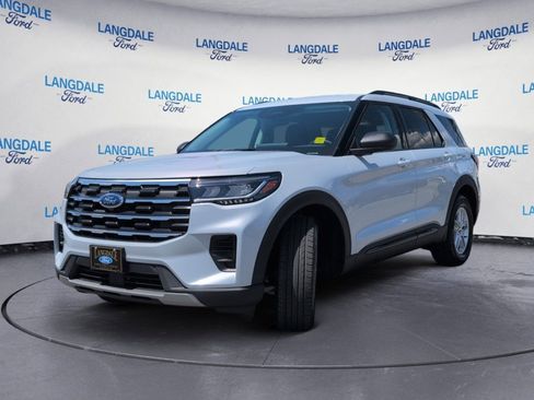 New 2026 Ford Explorer Active image 11