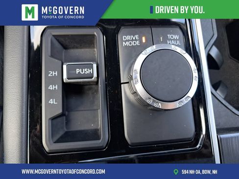 Used 2023 Toyota Tundra Platinum AWD/4WD image 31
