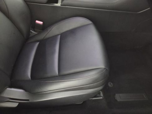 Used 2019 MAZDA MAZDA3 Base image 31