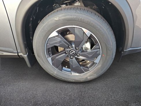 New 2026 Nissan Rogue SV image 4