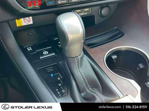 Used 2022 Lexus RX 450h AWD w/ Premium Package image 37
