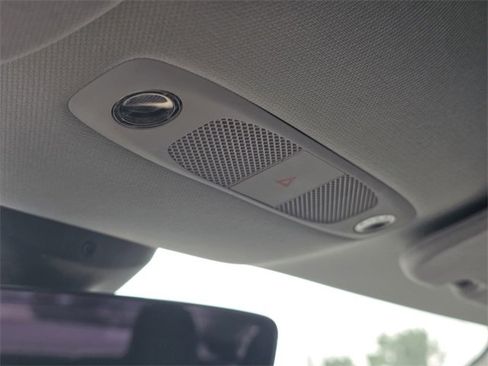 Used 2022 Tesla Model 3 Long Range image 33