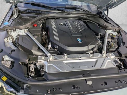 Used 2022 BMW M440i Convertible image 19