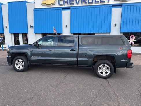Used 2018 Chevrolet Silverado 1500 LT w/ All Star Edition AWD/4WD image 14