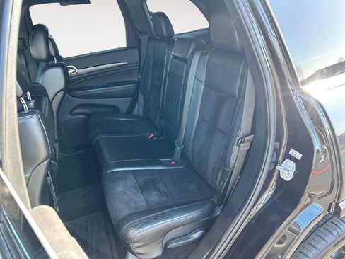 Used 2015 Jeep Grand Cherokee Altitude AWD/4WD image 11