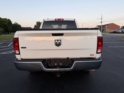 Used 2021 RAM 1500 Classic SLT RWD image 6