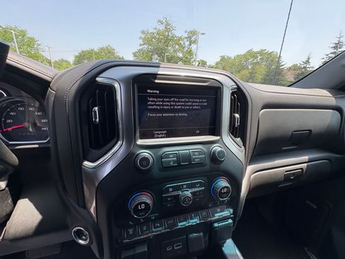 Used 2022 Chevrolet Silverado 3500 LTZ w/ LTZ Plus Package AWD/4WD image 28