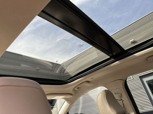 Used 2022 Lincoln Nautilus Reserve w/ Cargo Utility Package image 18