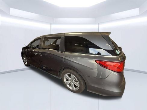 Used 2019 Honda Odyssey EX image 4