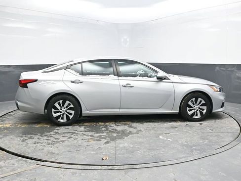 Used 2021 Nissan Altima 2.5 S image 8