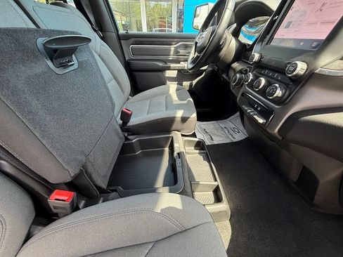 Used 2023 RAM 1500 Big Horn AWD/4WD image 38