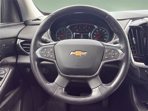 Used 2019 Chevrolet Traverse High Country AWD/4WD image 11