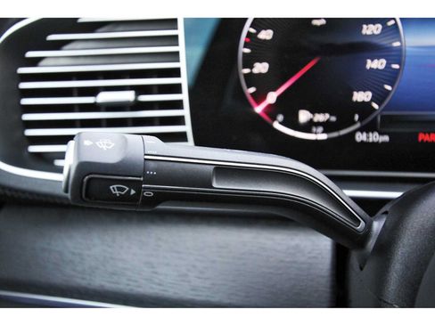 Used 2025 Mercedes-Benz GLE 450 4MATIC Coupe image 17