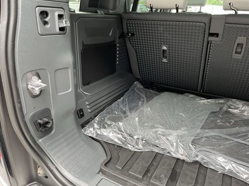 Used 2025 Land Rover Defender 110 S AWD/4WD image 39