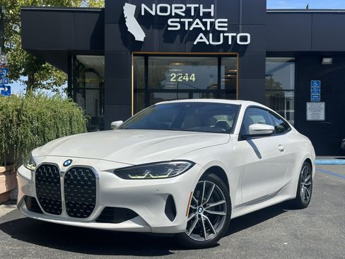 Used 2022 BMW 430i xDrive Coupe w/ Convenience Package AWD/4WD image 2