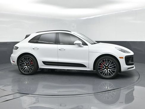 Used 2023 Porsche Macan GTS AWD/4WD image 9