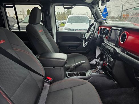 Used 2022 Jeep Gladiator Rubicon w/ Trailer Tow Package image 46