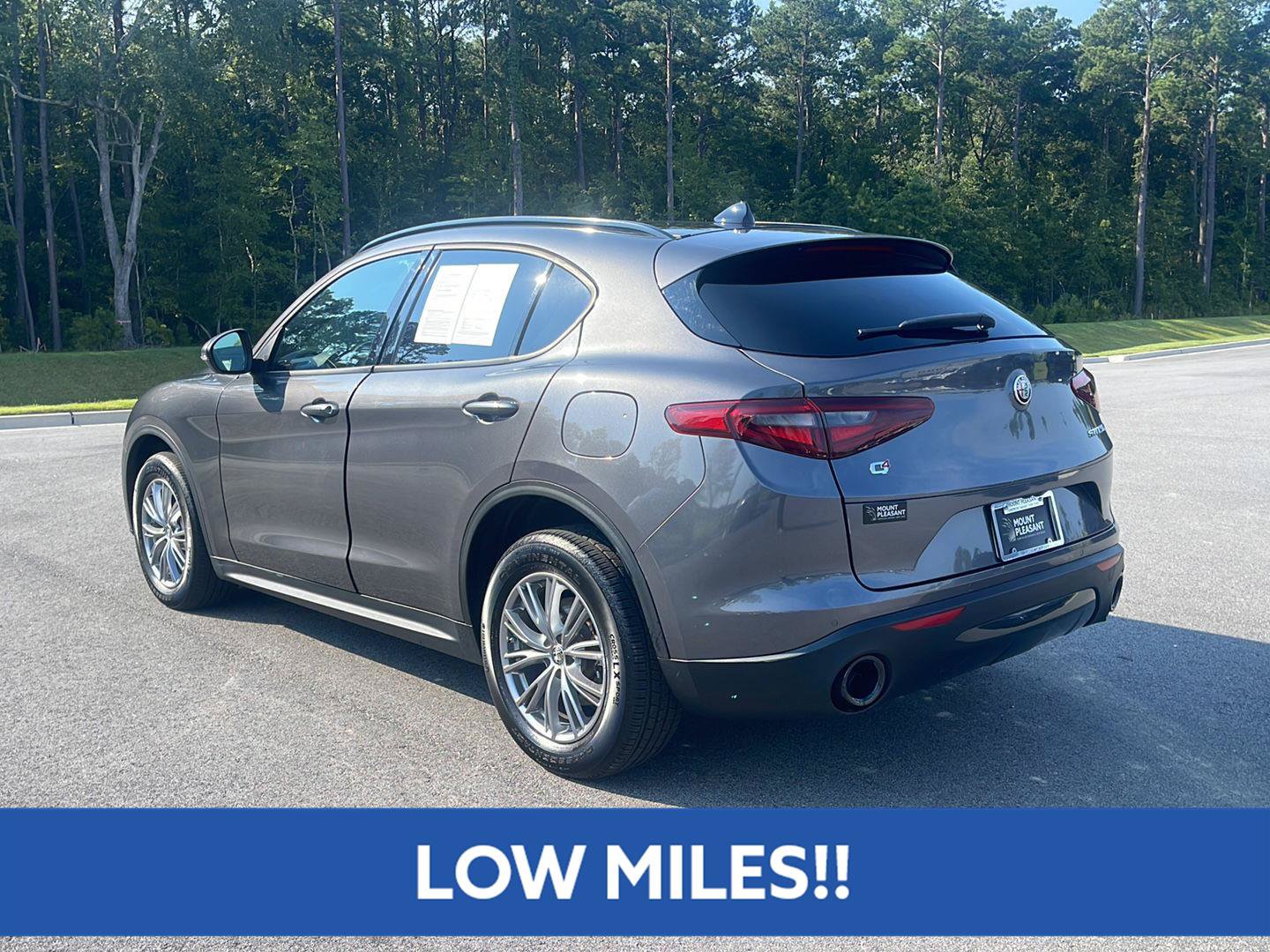 Used 2023 Alfa Romeo Stelvio Sprint AWD/4WD image 6
