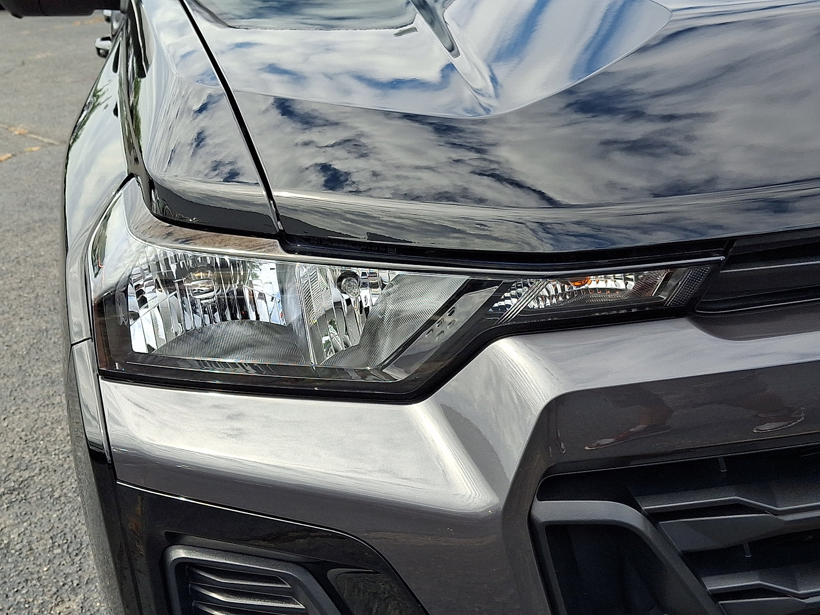 Certified 2023 Chevrolet Colorado LT w/ LT Convenience Package II AWD/4WD image 9