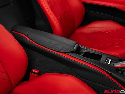 Used 2022 Ferrari 812 GTS RWD image 36