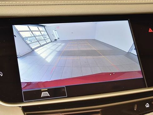 Used 2022 Cadillac XT5 Premium Luxury w/ LPO, Floor Liner Package image 30