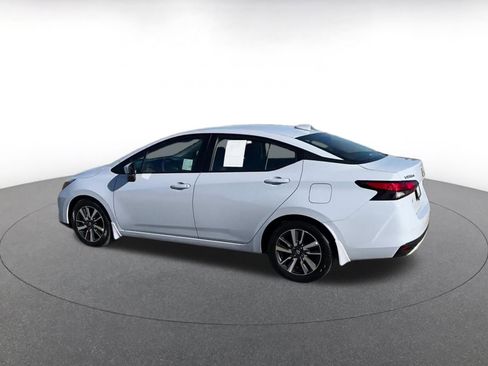 Used 2025 Nissan Versa SV w/ Trunk Package image 10