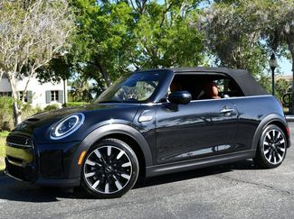 Used 2024 MINI Cooper S w/ Signature Upholstery Package FWD video 2