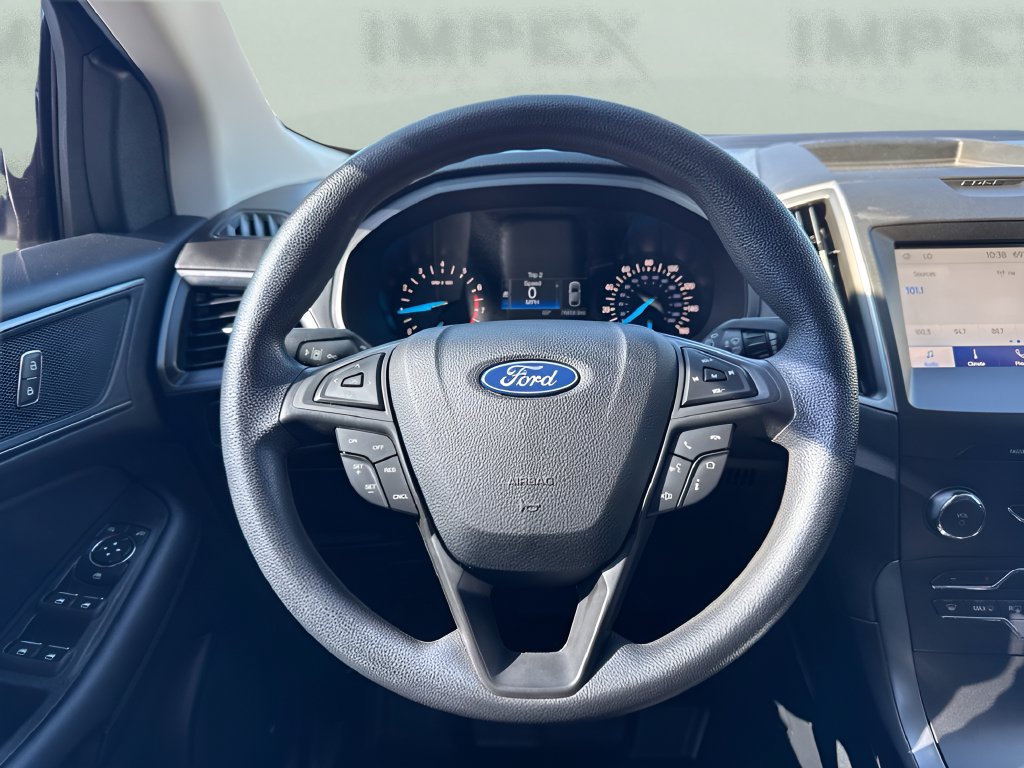 Used 2020 Ford Edge SE FWD image 14