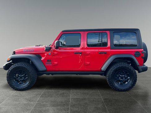 Used 2023 Jeep Wrangler Unlimited image 4