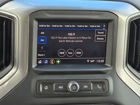 Certified 2024 GMC Sierra 1500 Pro w/ Pro Value Package image 8