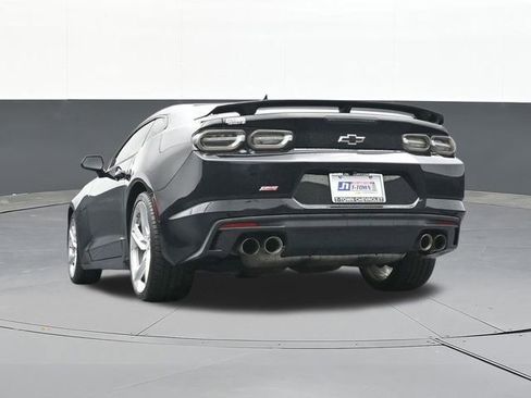 Used 2019 Chevrolet Camaro SS RWD image 47