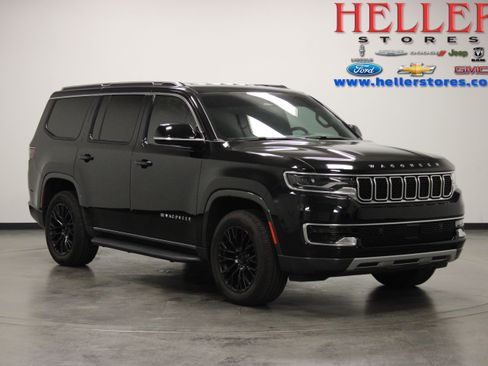 Used 2024 Jeep Grand Wagoneer Series II w/ Quick Order Packagew 28T AWD/4WD image 1