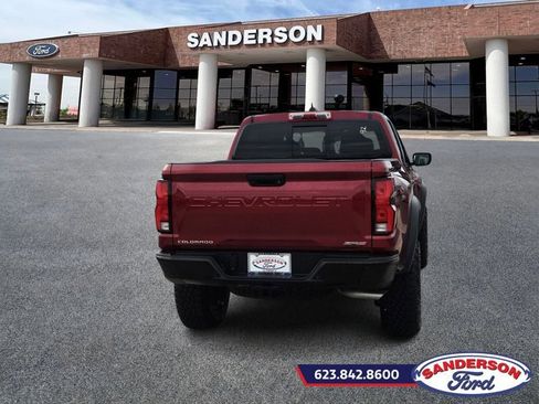 Used 2024 Chevrolet Colorado ZR2 w/ ZR2 Convenience Package III image 4