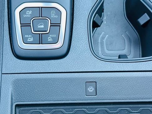 New 2026 Nissan Frontier PRO-4X w/ Pro Premium Package image 27