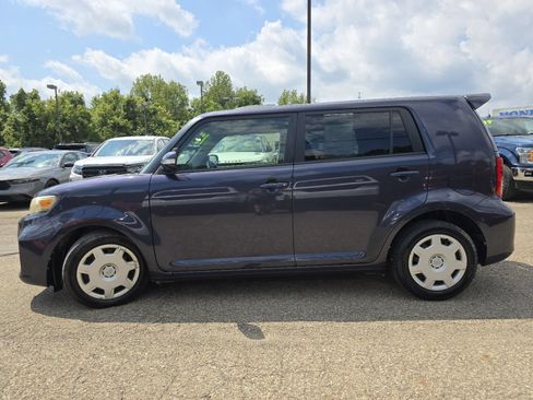 Used 2012 Scion xB FWD image 14