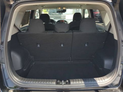 Used 2023 Kia Soul LX w/ LX Technology Package FWD image 9