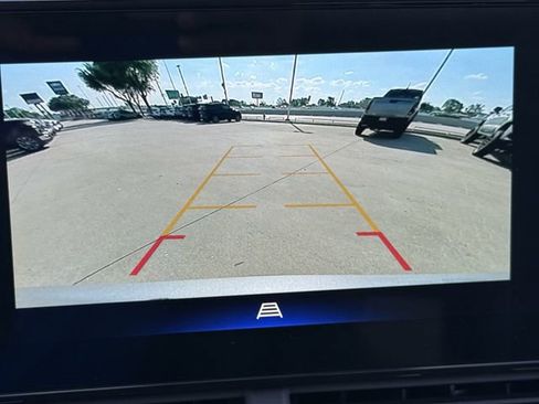 New 2026 Chevrolet Trax LT w/ Driver Confidence Package FWD image 17