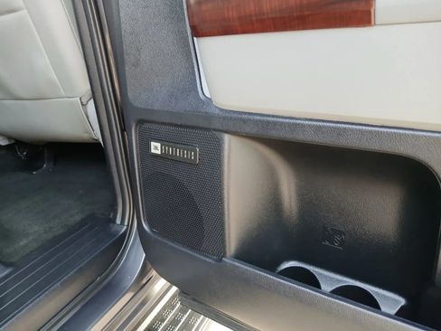 Used 2015 Toyota Sequoia Platinum image 26