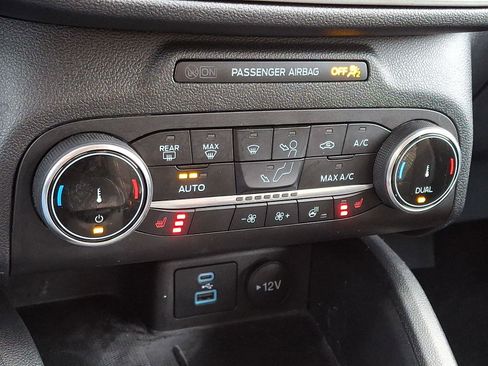 Used 2023 Ford Escape Active image 15