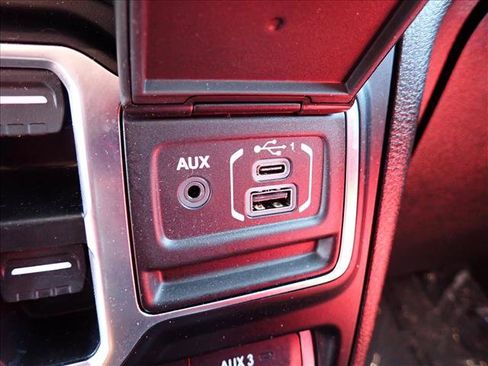 Used 2024 Jeep Wrangler Unlimited Rubicon 392 AWD/4WD image 18