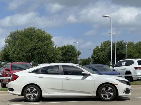 Used 2019 Honda Civic LX image 3