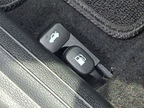 Certified 2023 Kia Forte LXS FWD image 22