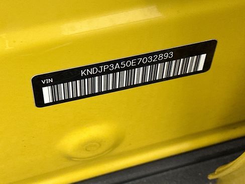 Used 2014 Kia Soul + image 12