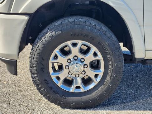 Used 2022 RAM 2500 Laramie AWD/4WD image 8