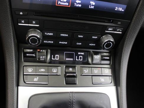 Certified 2022 Porsche 718 Boxster S RWD image 29