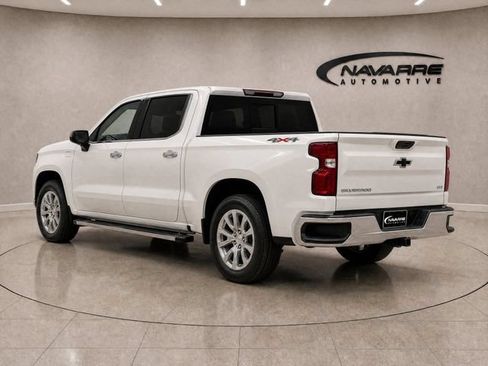 Used 2023 Chevrolet Silverado 1500 LTZ w/ LTZ Premium Package AWD/4WD image 6