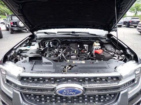Certified 2024 Ford Ranger Lariat w/ Advanced Towing Package AWD/4WD image 17